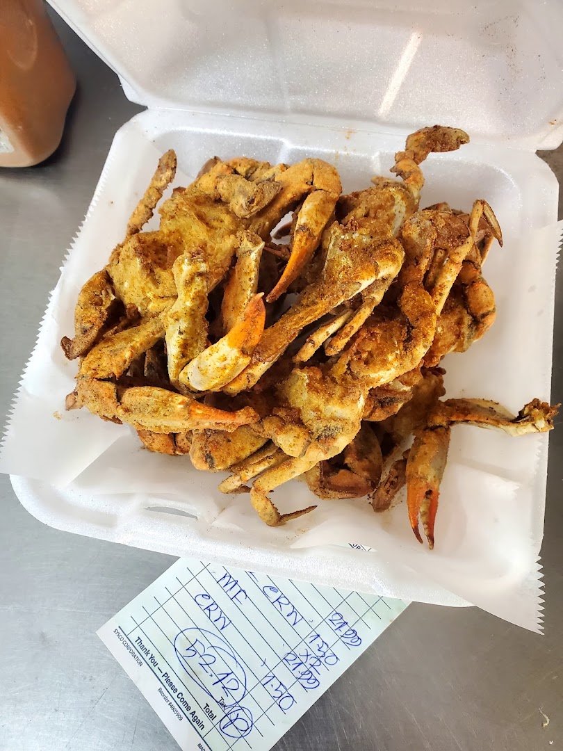 Casual crab house serving fried seafood and sandwiches.